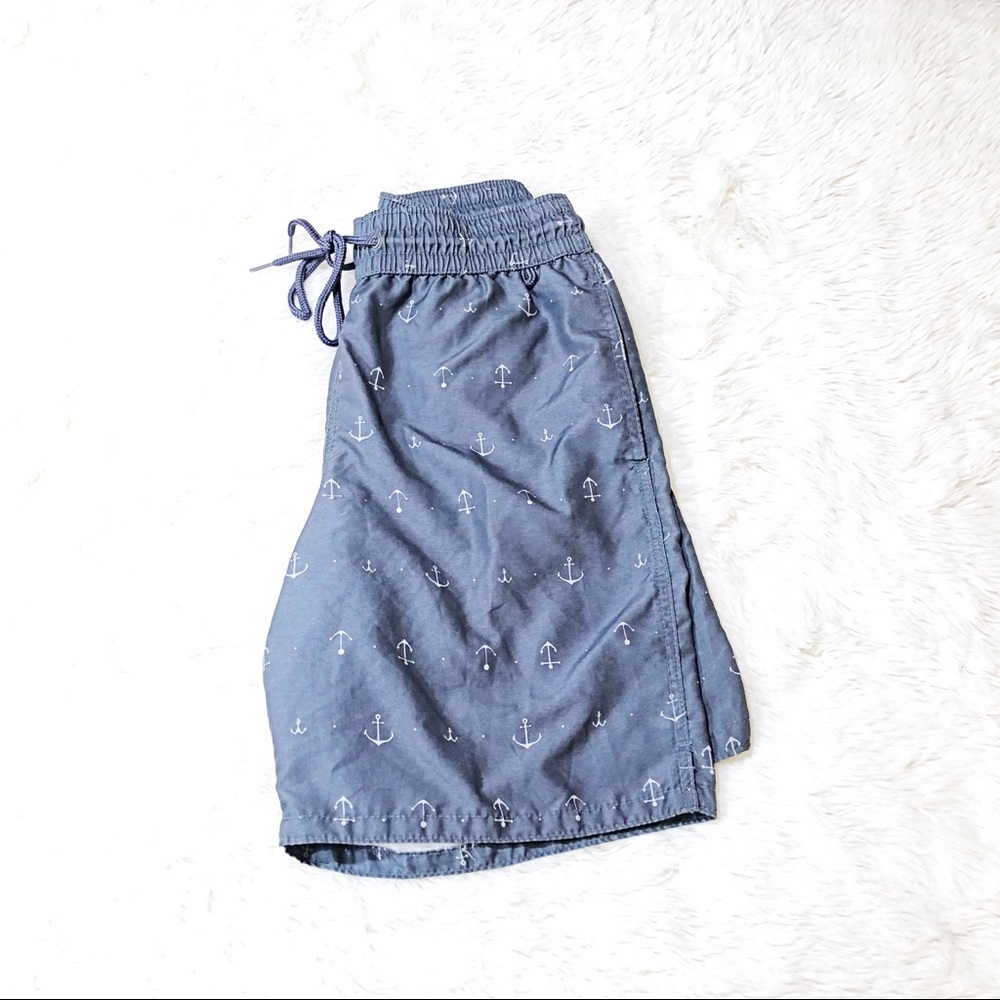 Swim trunks 🏊🏻‍♂️